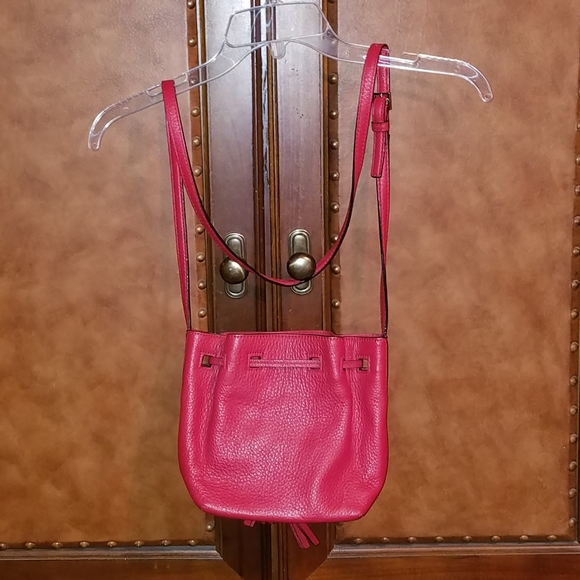 Kate Spade red leather bucket bag - Picture 4 of 7